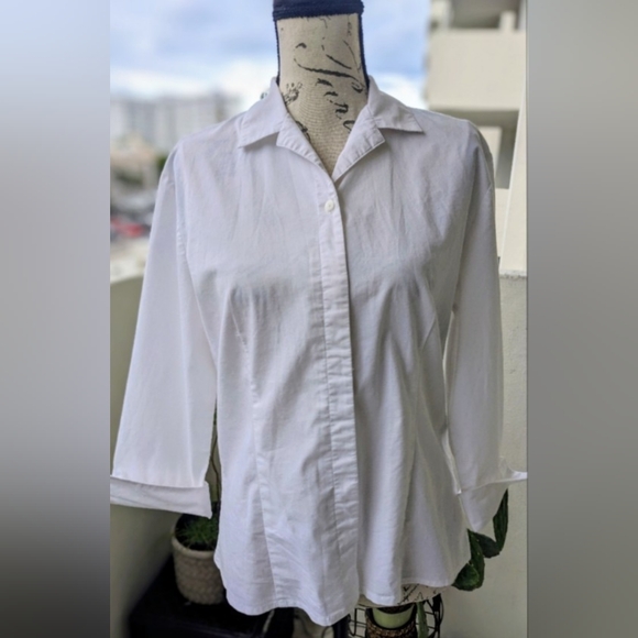 BUNDLE of 3 Women's White Collar & Pin Stripe Button Down Shirt Size Medium - Picture 1 of 13